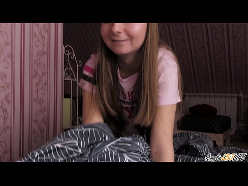❤️ Blondie оның BFF-ны терең сорып, аузына шәует алады ❤ Порно видео kk.bassaniluigi.ru ❤